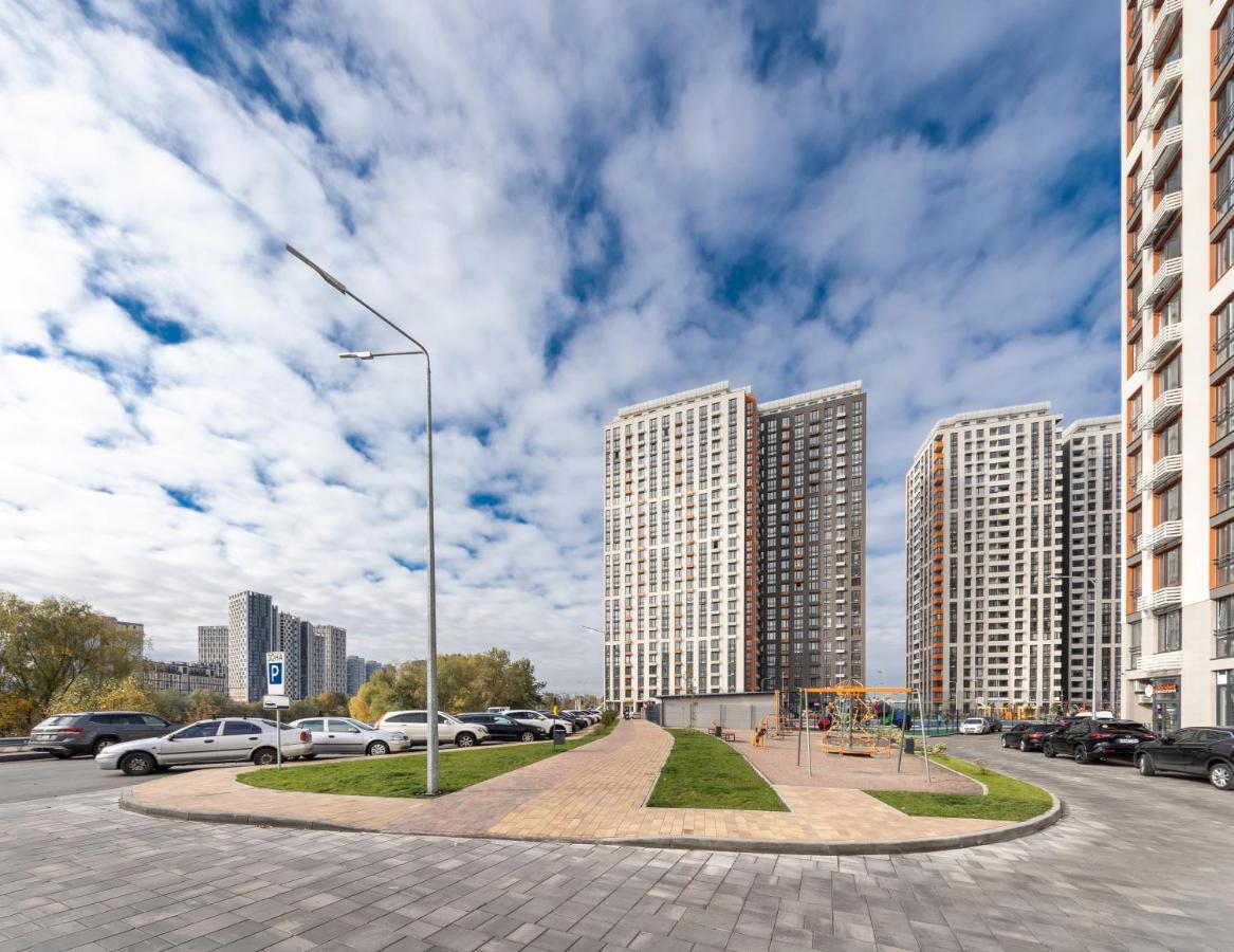 Новая студио в жк Seven Днепровская набережная 20-Б Киев Экстерьер фото